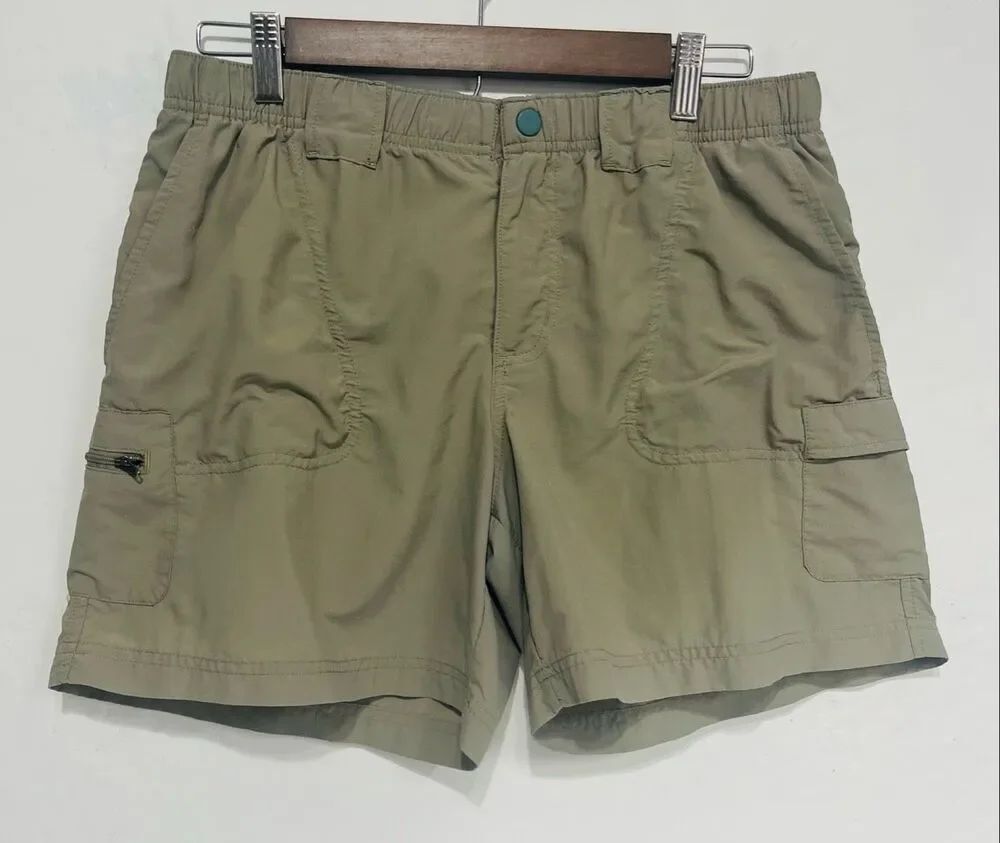Columbia Tan Cargo Shorts   Size M